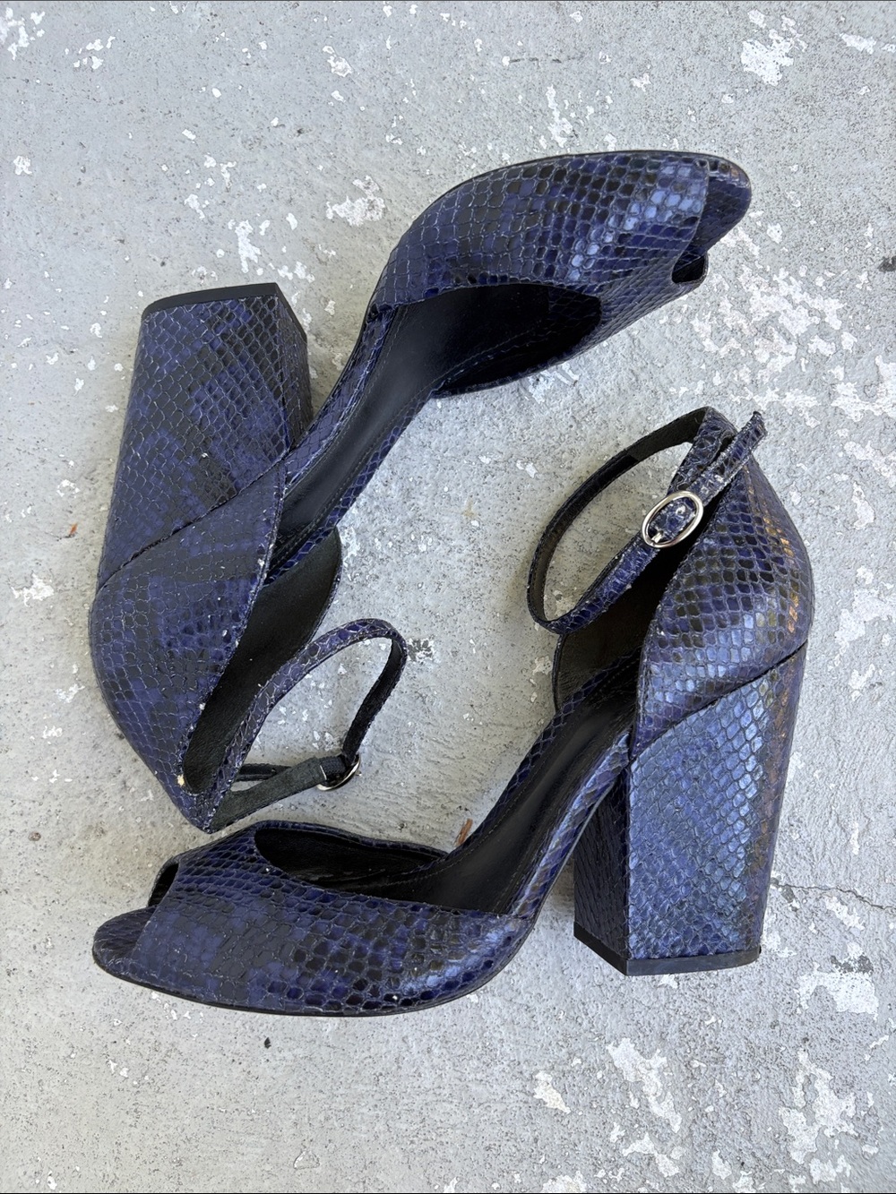 Schutz chunky Heel Peep toe sandals